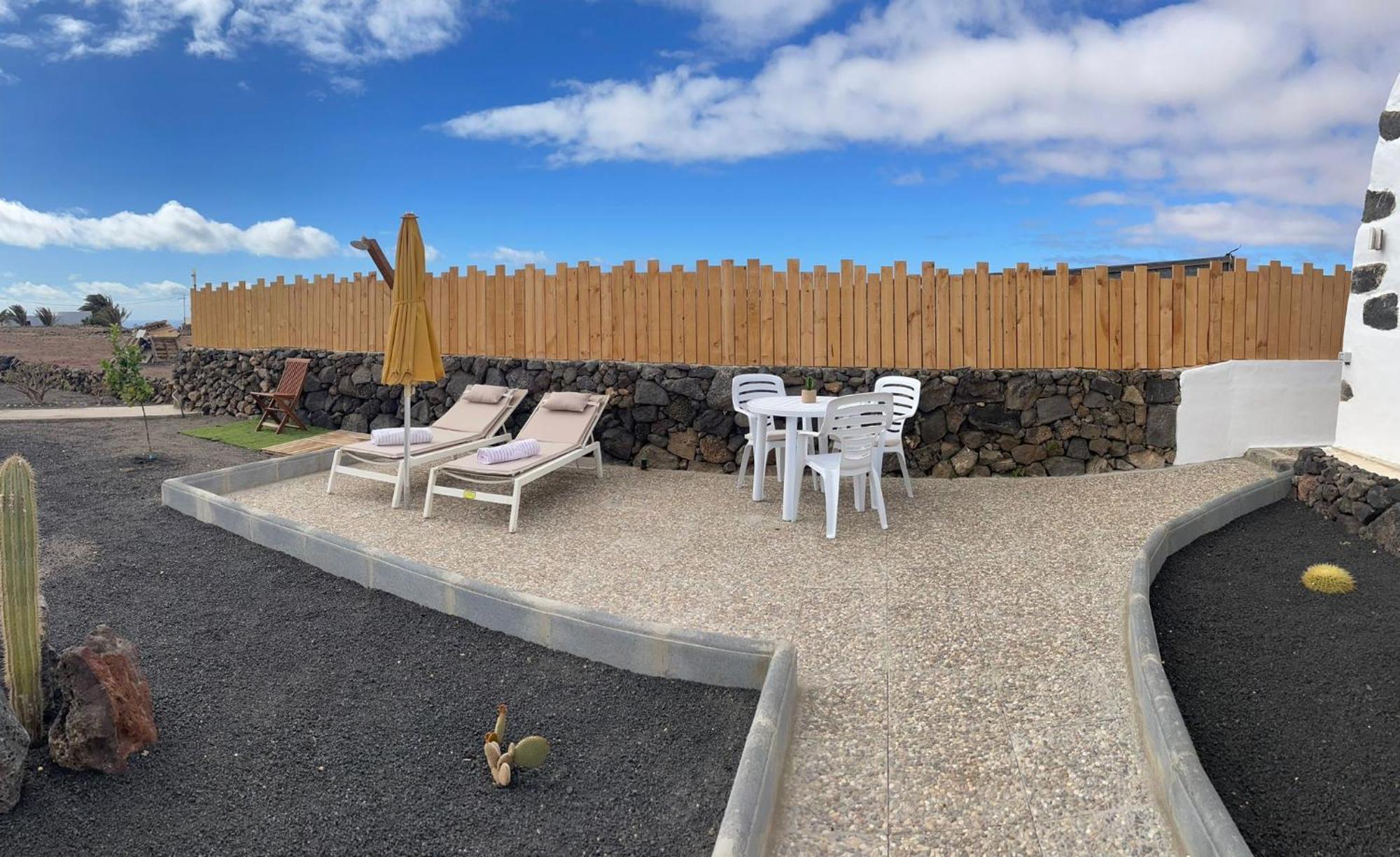 Apartamento Rural Yemita Tinajo Kültér fotó